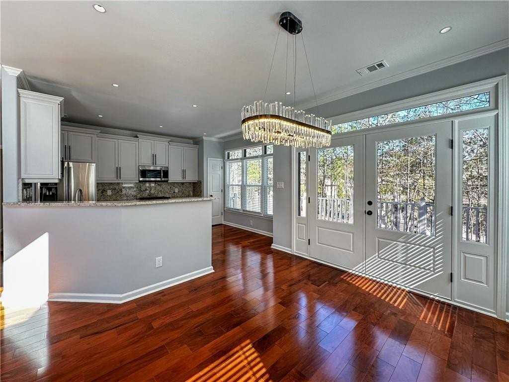 3255 Park Chase - Photo 6 of 25