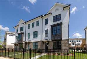 featured image of 530 Healy Dr