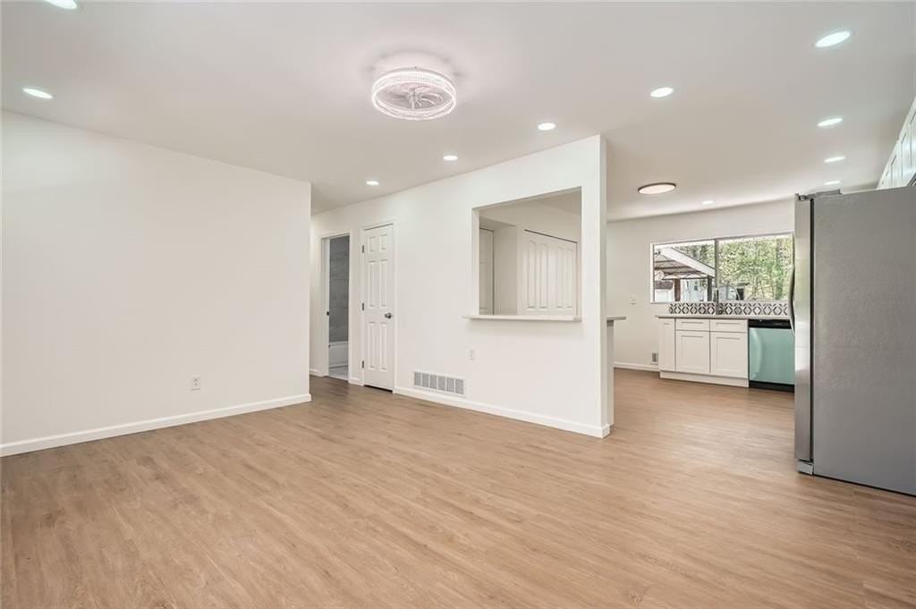 4201 Regal Ridge Rd - Photo 5 of 21