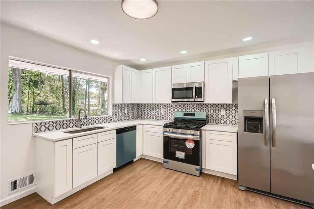 4201 Regal Ridge Rd - Photo 7 of 21