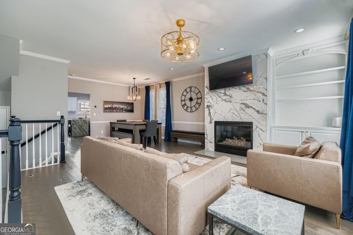 6414 Queens Court Trce Unit 7 #7 - Photo 3 of 25