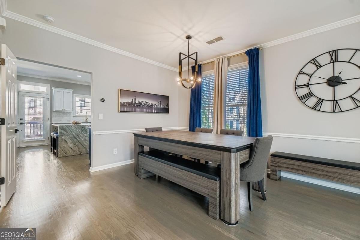 6414 Queens Court Trce Unit 7 #7 - Photo 7 of 25