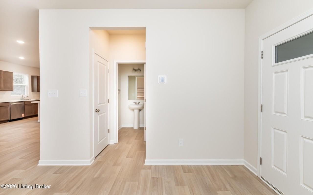 16904 Aiken Ridge Cir - Photo 7 of 50