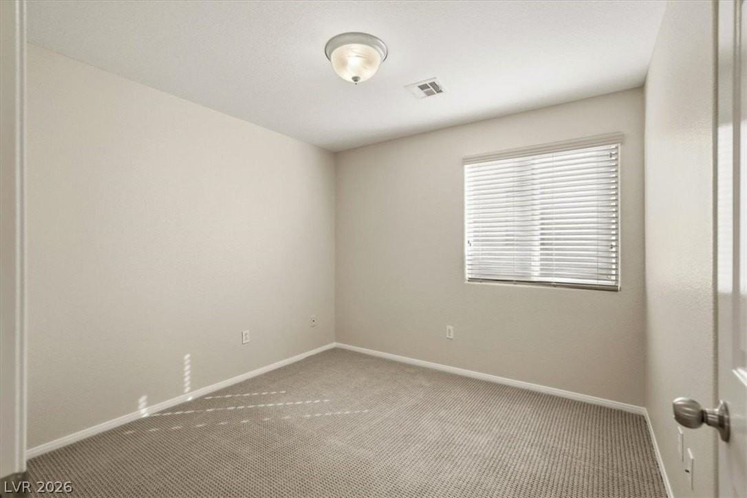 8160 Royal Arches St - Photo 6 of 24