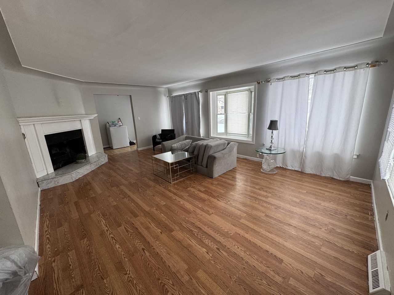 8405 Robindale Ave - Photo 6 of 13