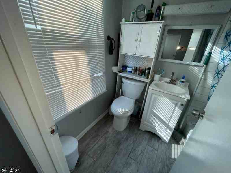 4446 N Sussex St #A - Photo 7 of 8