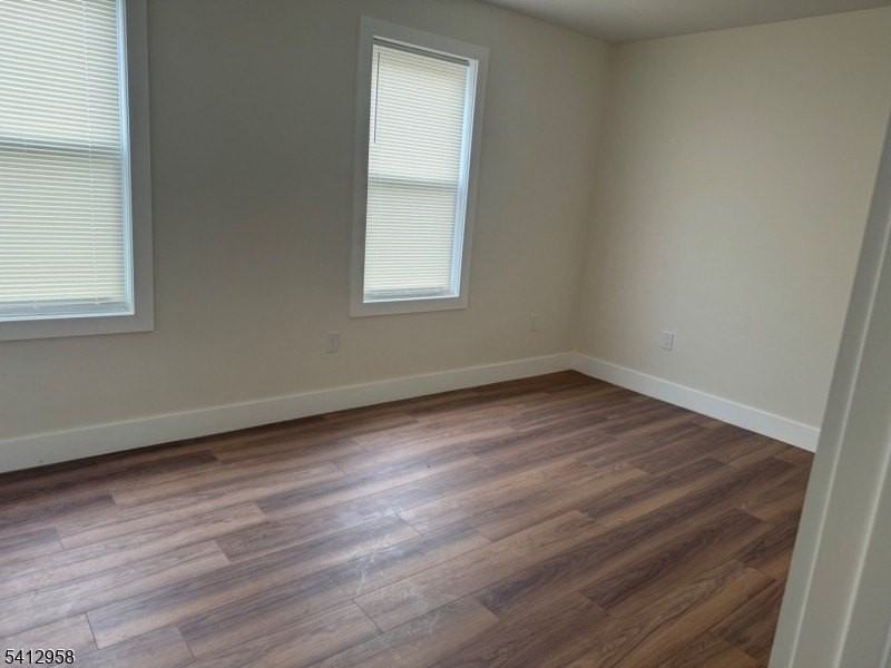 445 S 17th St - Photo 4 of 6