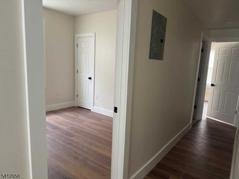 445 S 17th St - Photo 5 of 6