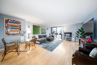 700 Grove St #3D - Photo 1 of 1