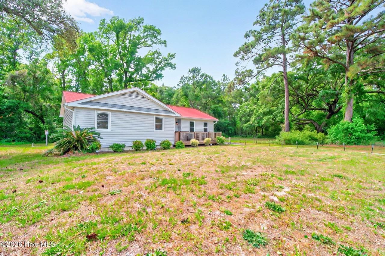 1950 Ocean View Dr Sw - Photo 7 of 50