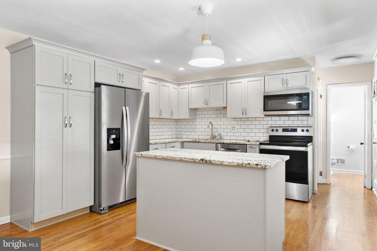 55 Fremont Rd - Photo 7 of 19