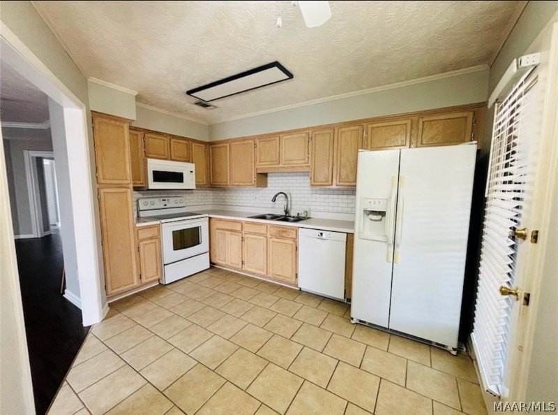 8425 English Oak Loop - Photo 7 of 31