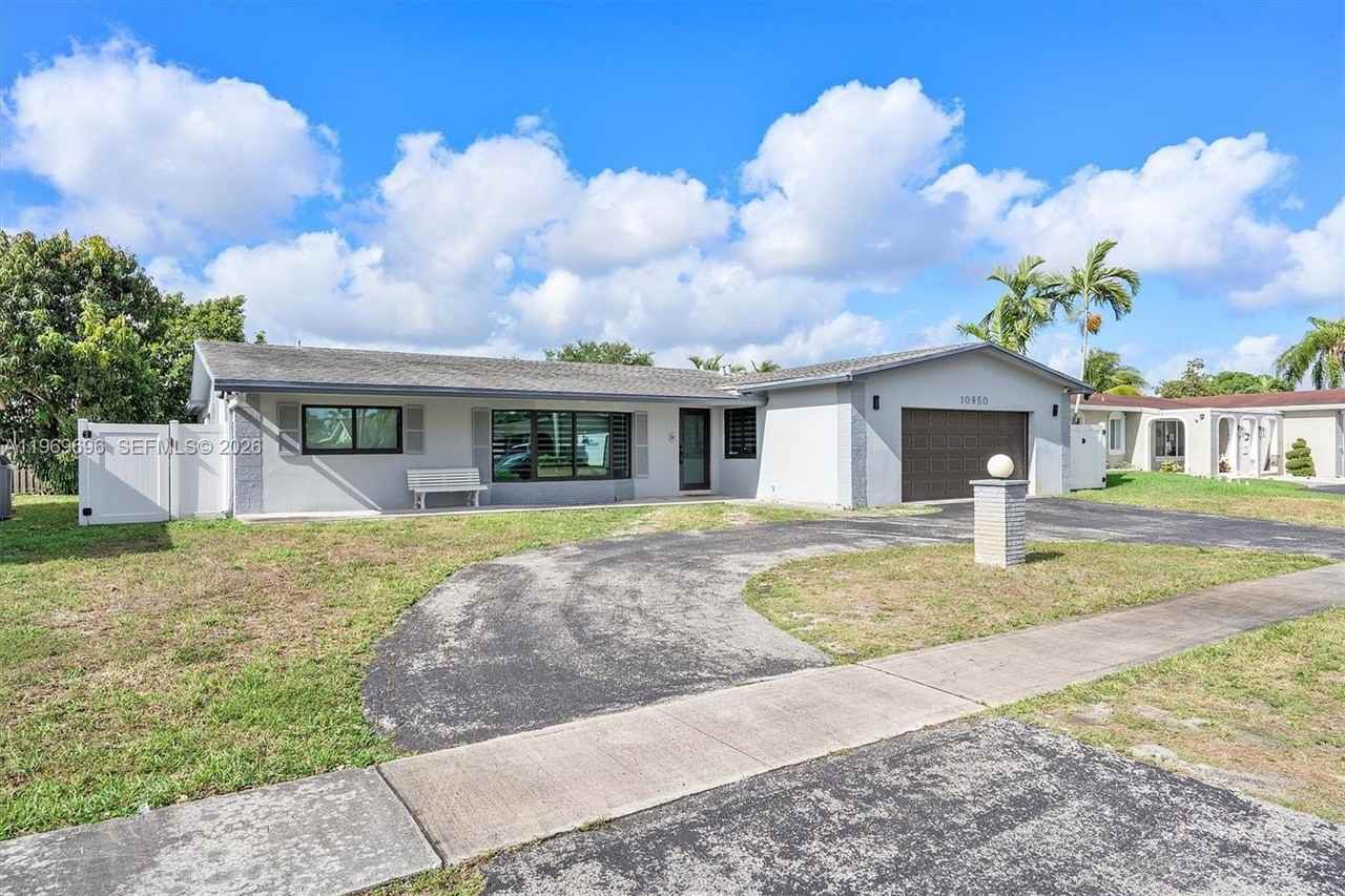 10950 Nw 16th Ct - Photo 2 of 39