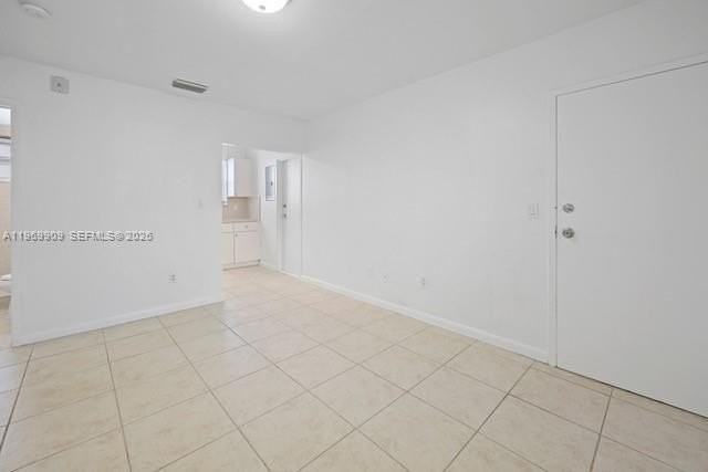 577 Ne 82nd St #14 - Photo 6 of 20