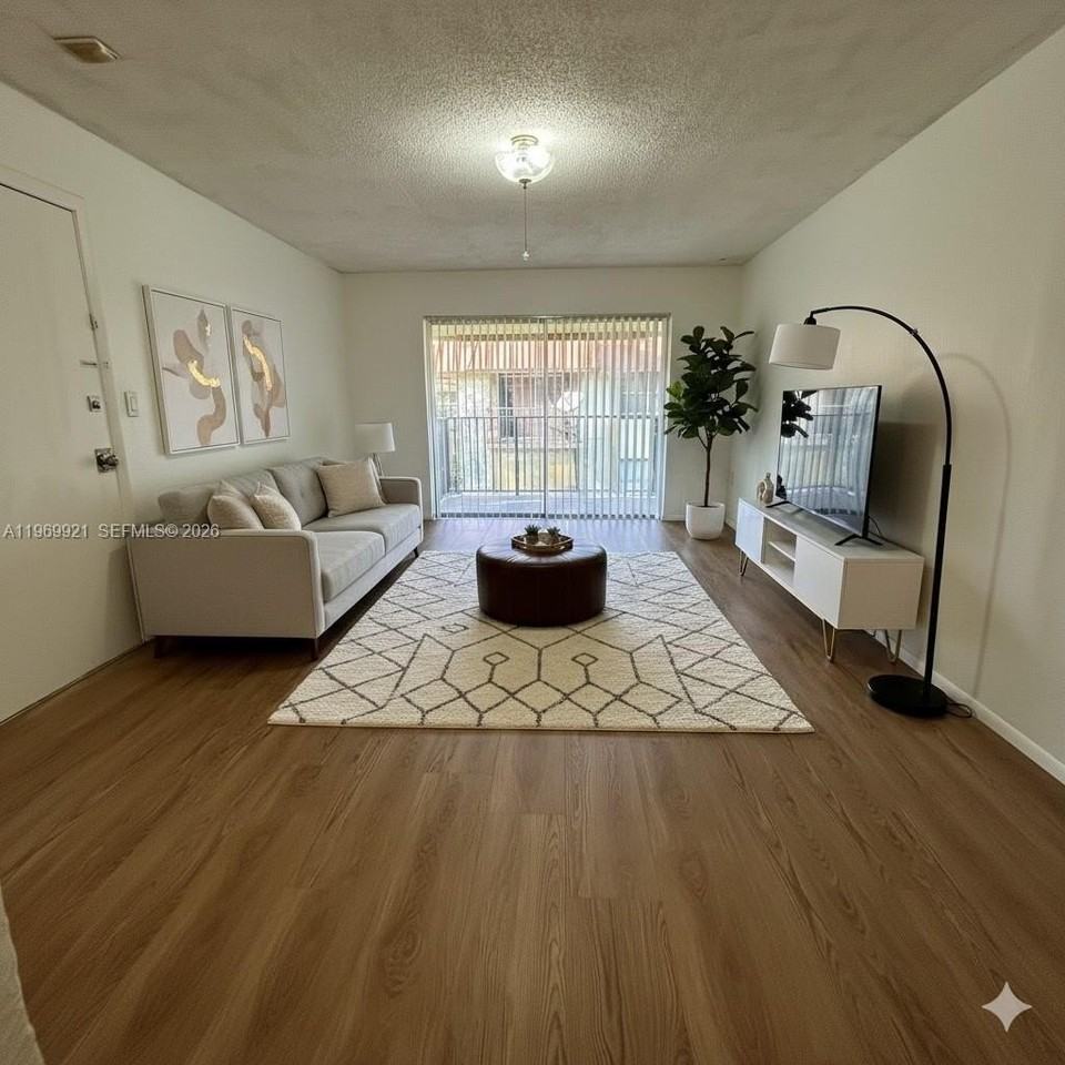 10511 Sw 108th Ave #281 - Photo 2 of 7