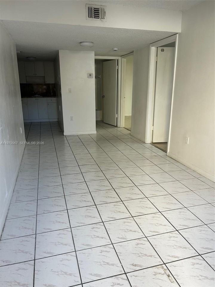 1875 Nw 7th St #8 - Photo 6 of 6