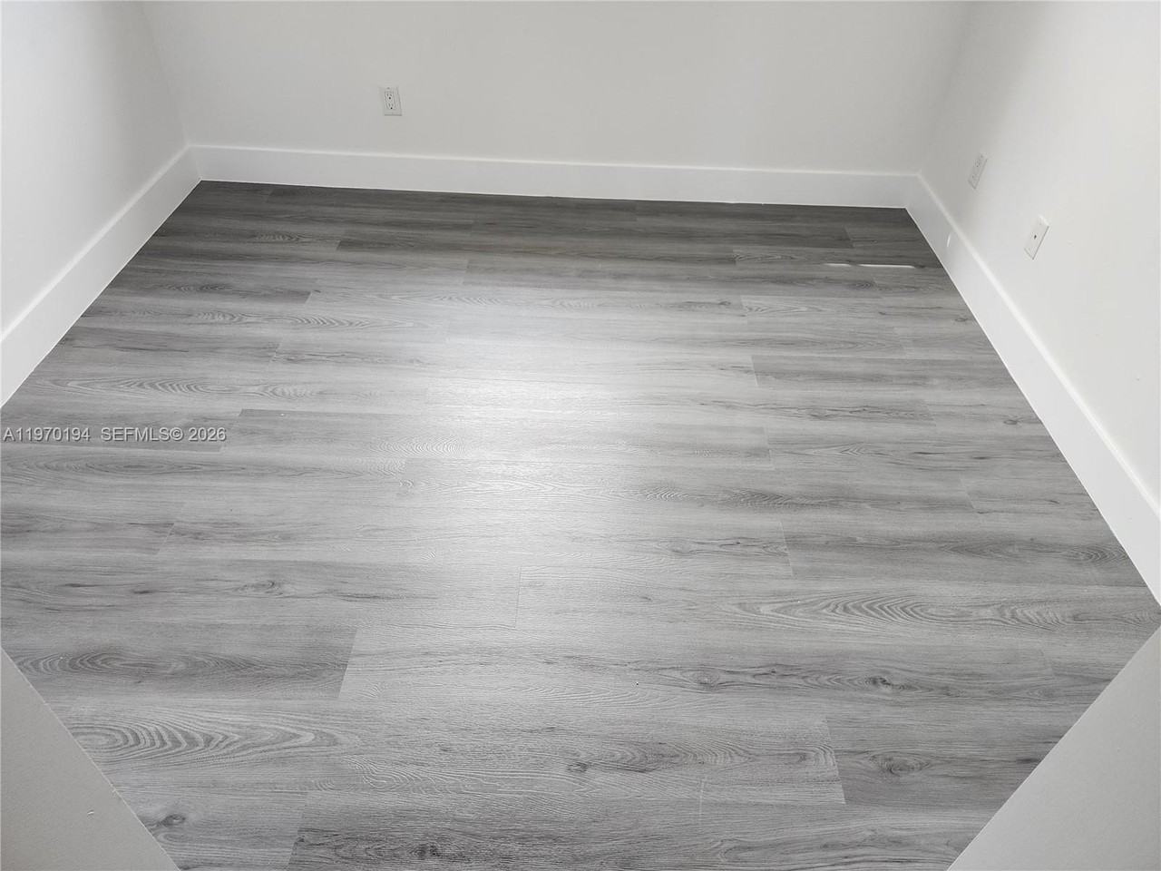 2615 Sw 81st Ter #2617 - Photo 5 of 12