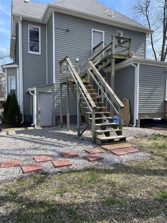 319 N Hesperia St #B - Photo 2 of 21