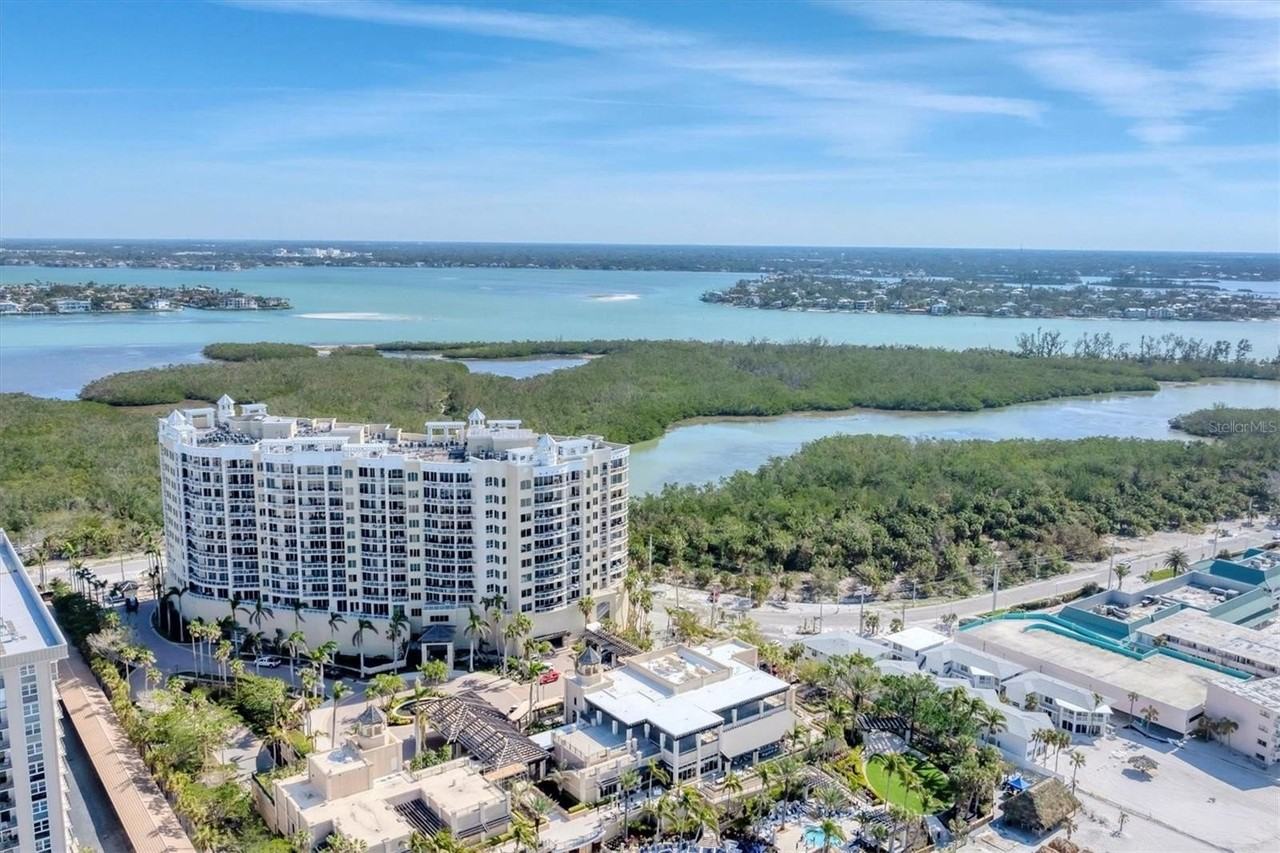 1300 Benjamin Franklin Dr #304 - Photo 2 of 50