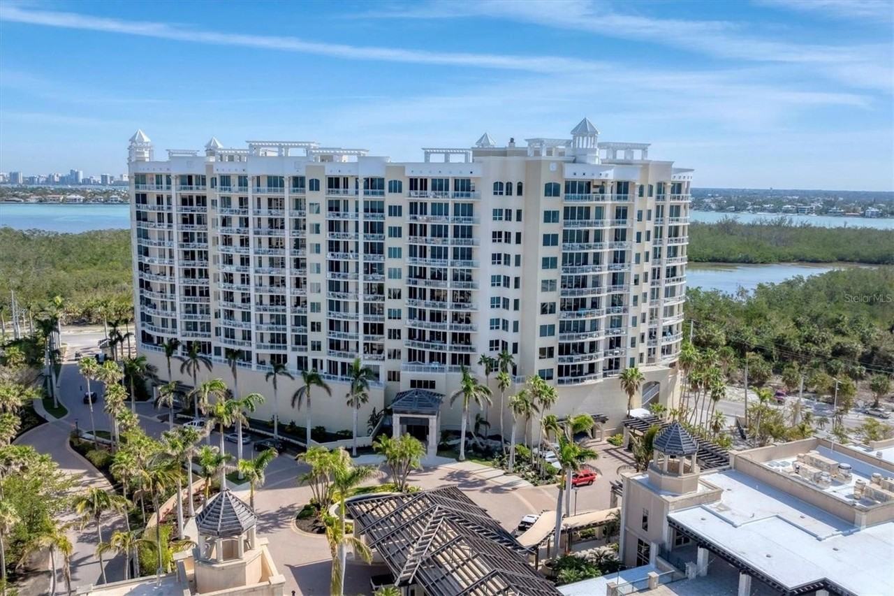 1300 Benjamin Franklin Dr #304 - Photo 5 of 50