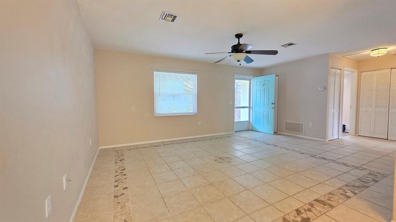 82 W Wentworth St - Photo 5 of 19