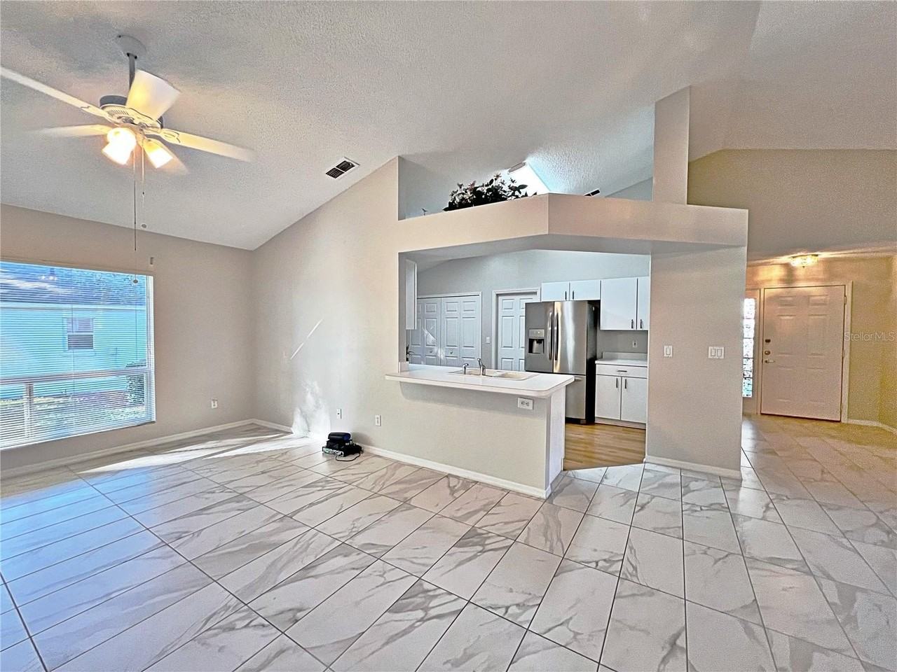 3505 Tenby Cir - Photo 6 of 37