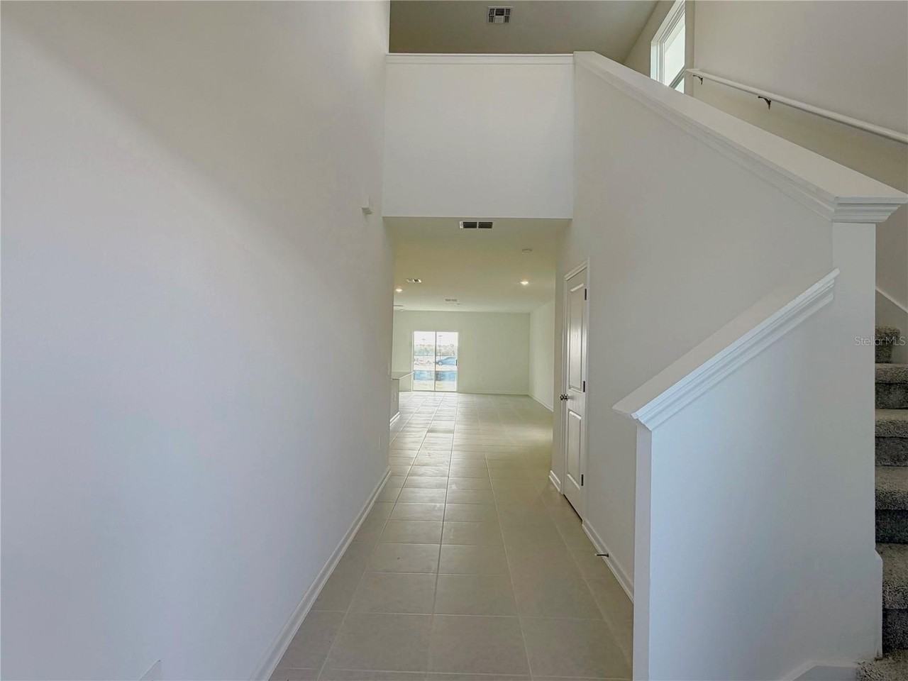 2181 Lasso Loop - Photo 3 of 42