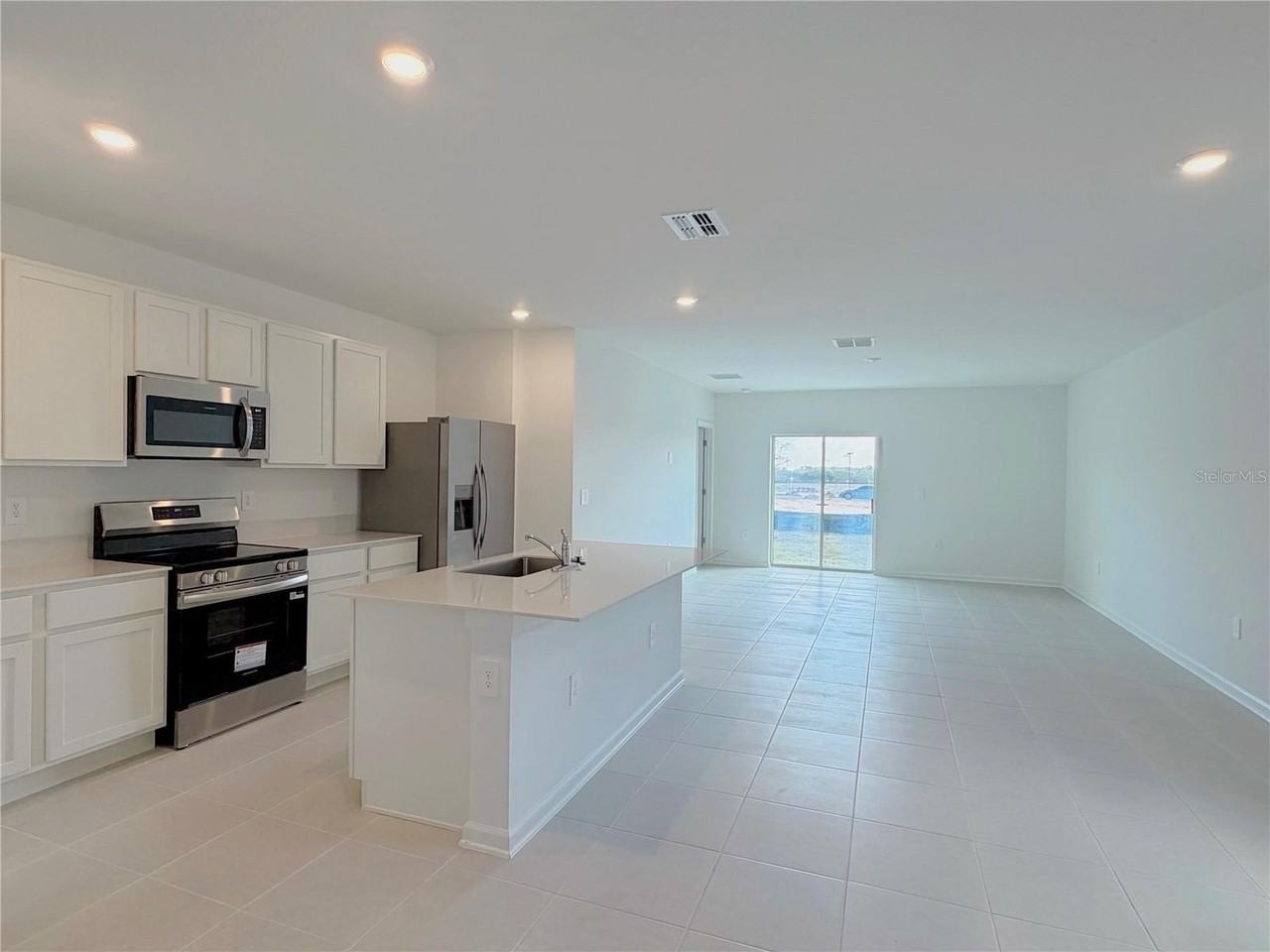 2181 Lasso Loop - Photo 5 of 42