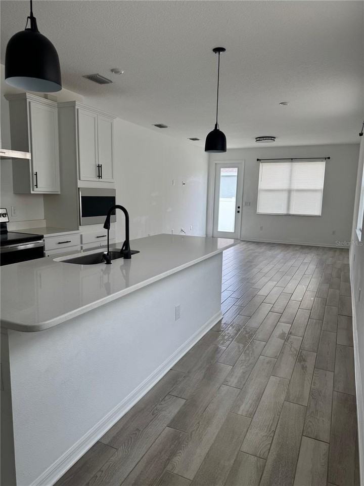 4356 Reisswood Loop - Photo 5 of 10