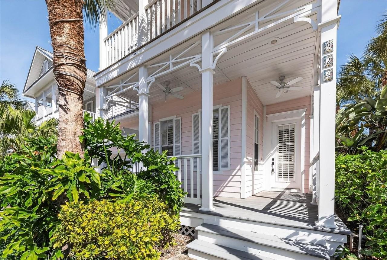 924 Hemingway Cir - Photo 3 of 50