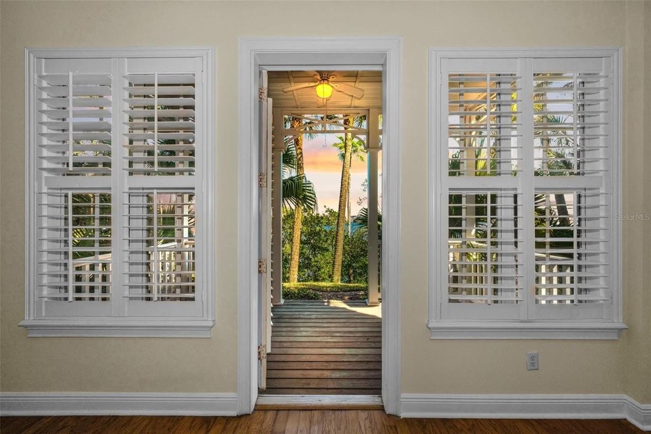 924 Hemingway Cir - Photo 5 of 50