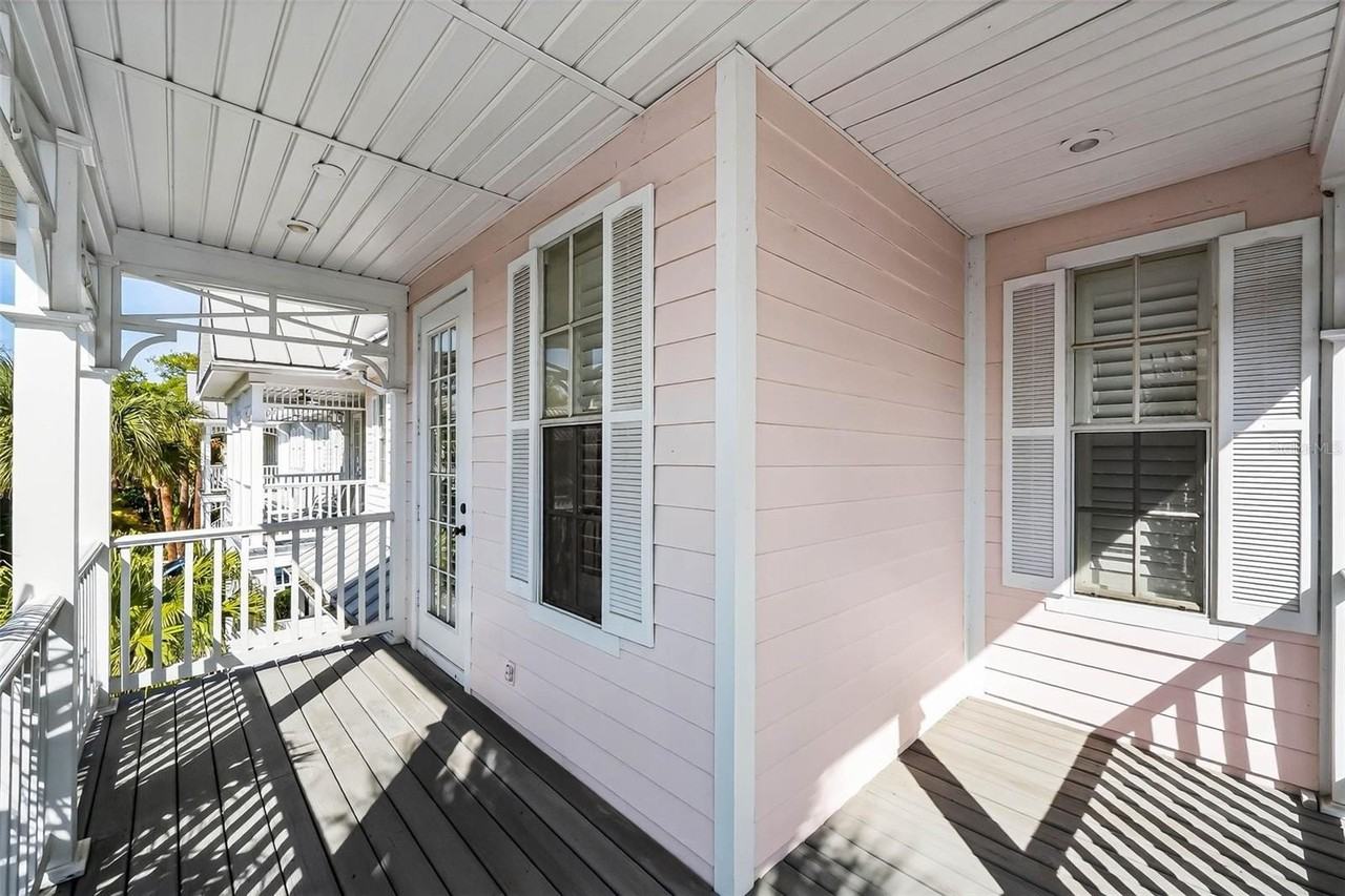 924 Hemingway Cir - Photo 7 of 50