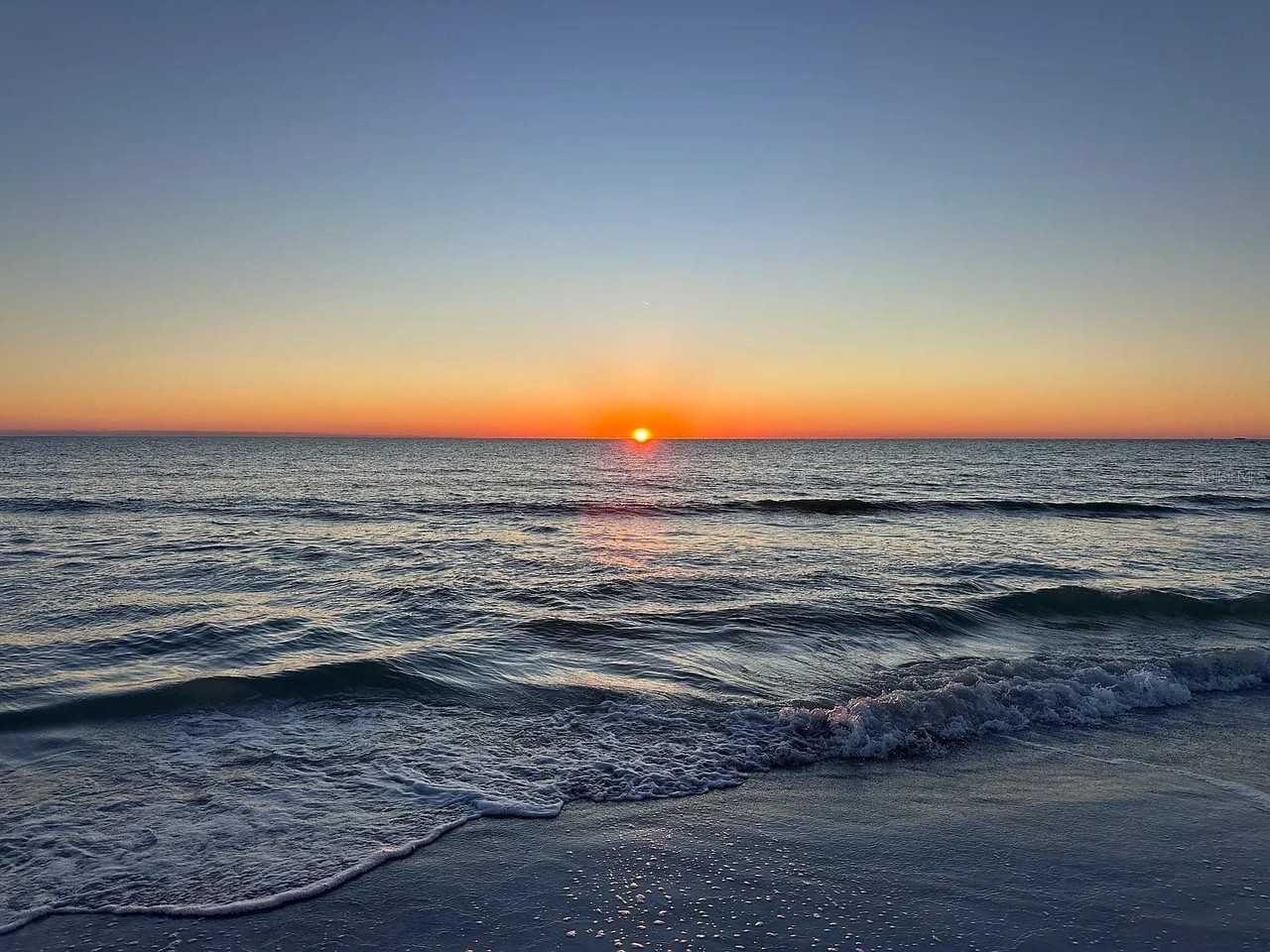 17920 Gulf Blvd #1401 - Photo 3 of 30