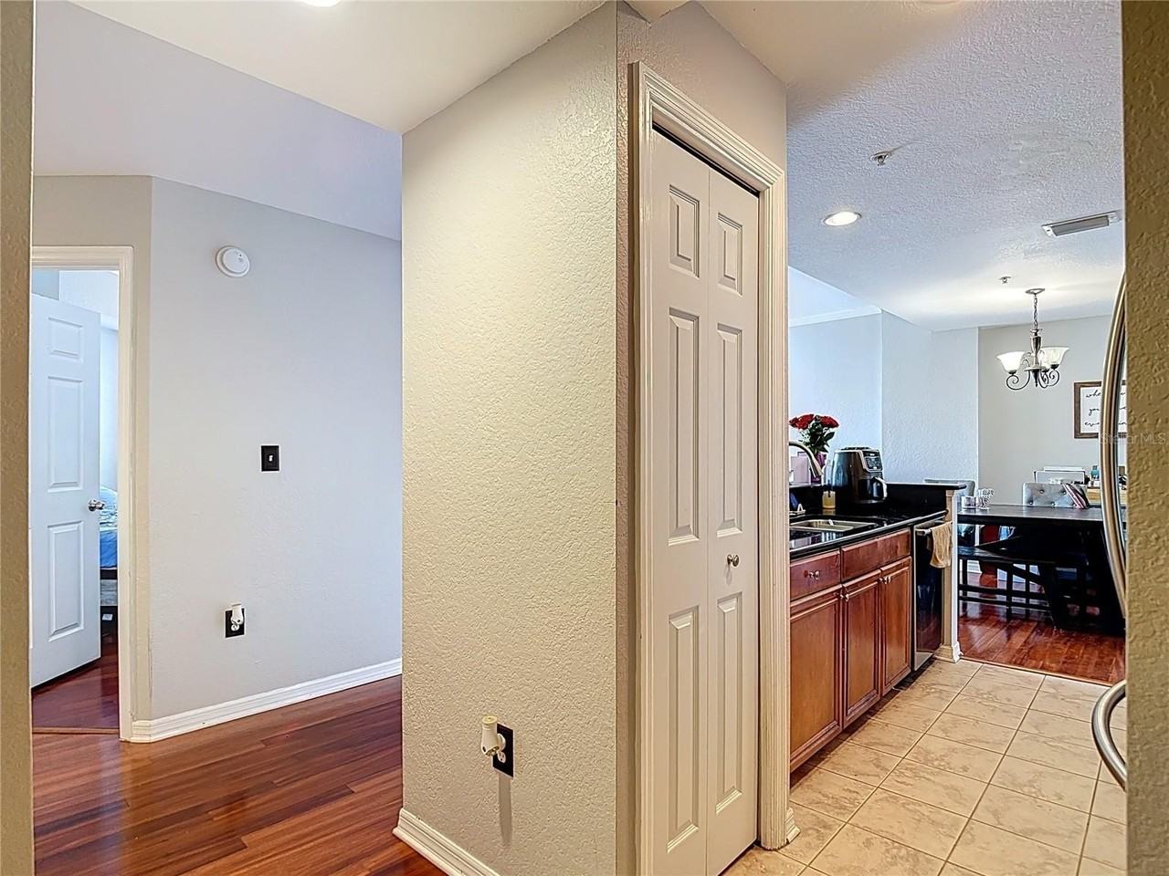 700 S Harbour Island Blvd #317 - Photo 4 of 41
