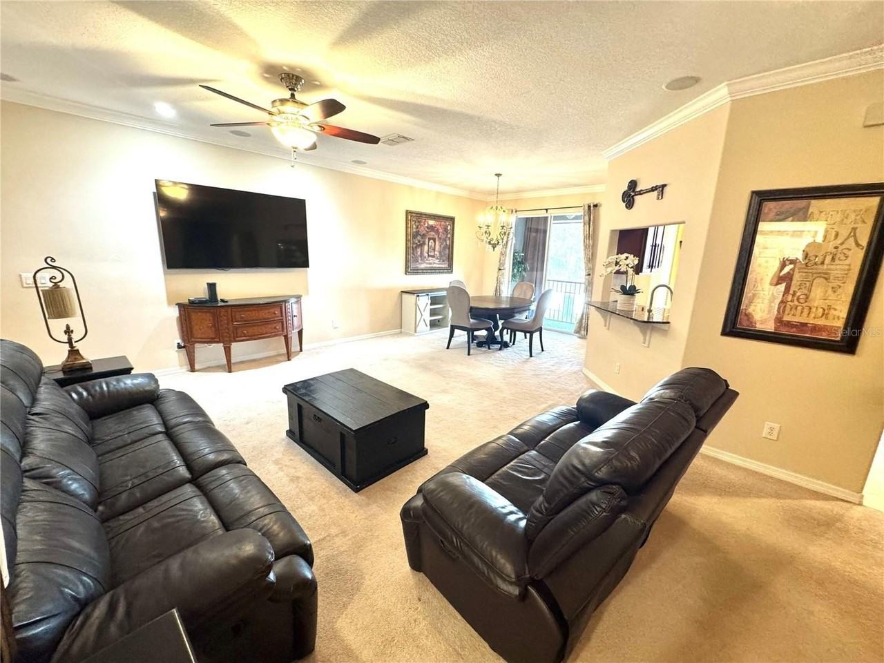 1483 Hillview Ln - Photo 7 of 50