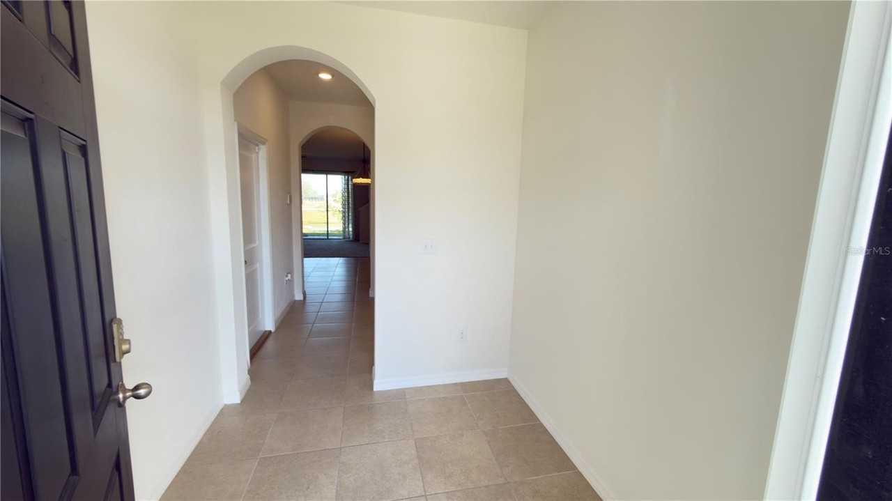 1881 Hovenweep Rd - Photo 3 of 18