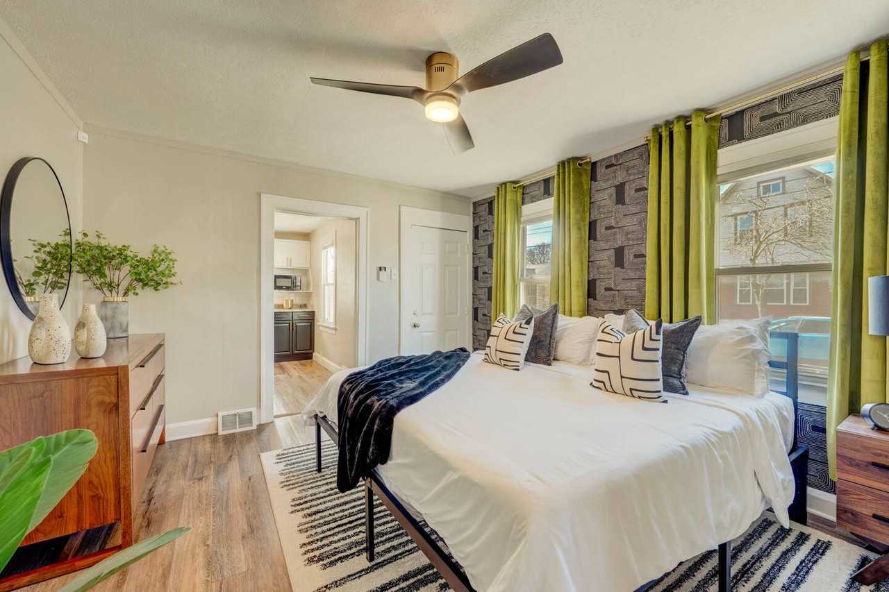 3119 Wade Ave #DOWN - Photo 2 of 17