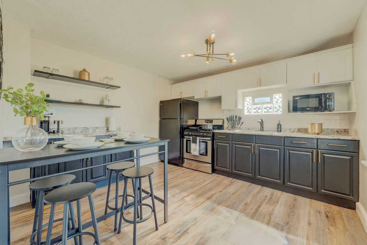 3119 Wade Ave #DOWN - Photo 3 of 17