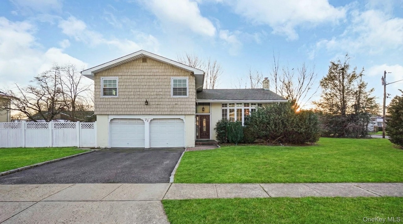 22 Marshall Ln - Photo 2 of 24