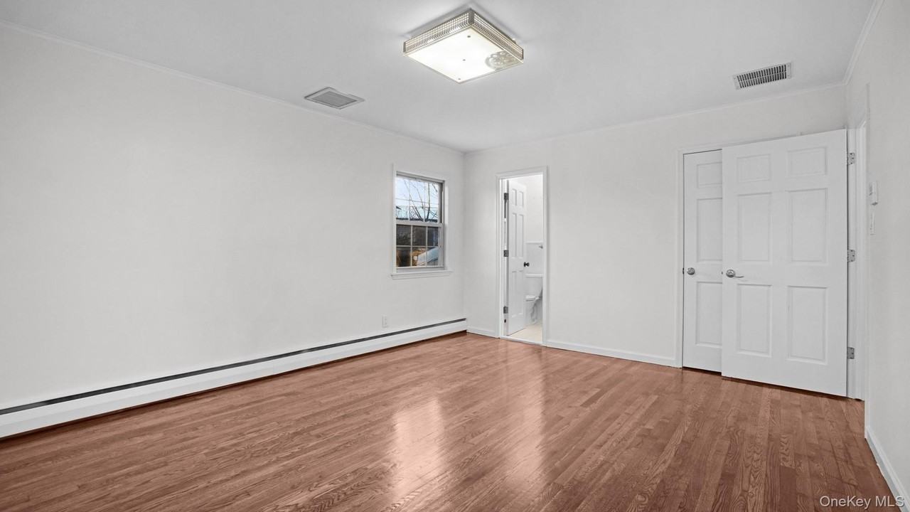 22 Marshall Ln - Photo 4 of 24