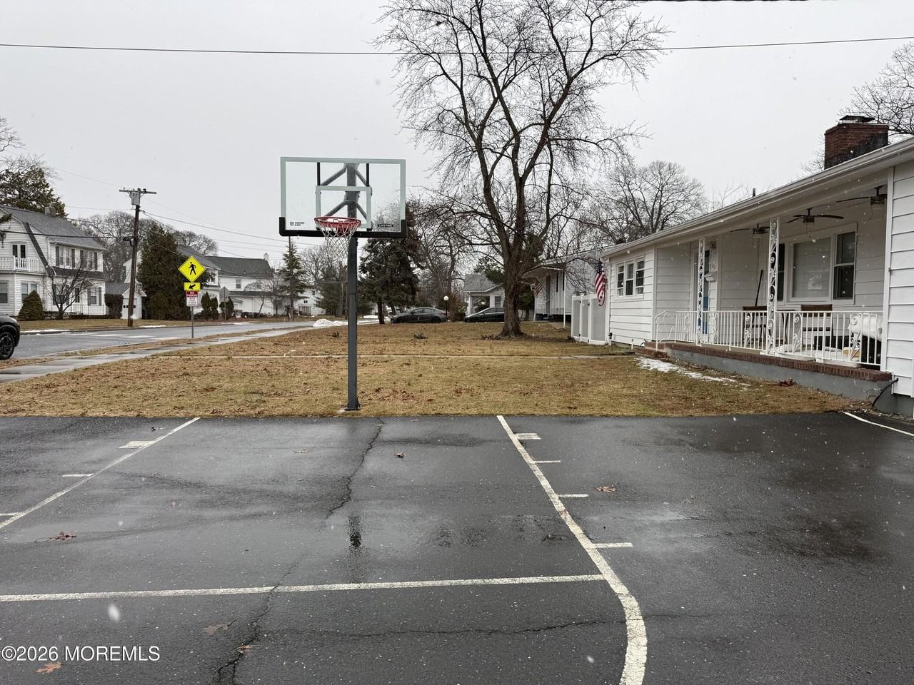 222 Elberon Blvd - Photo 4 of 39