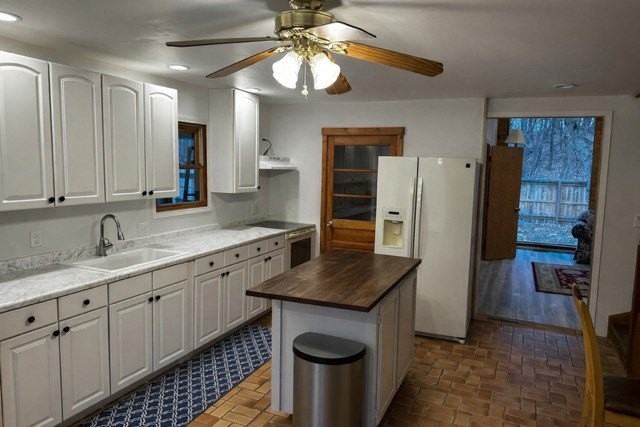 26915 N Poplar St - Photo 4 of 17