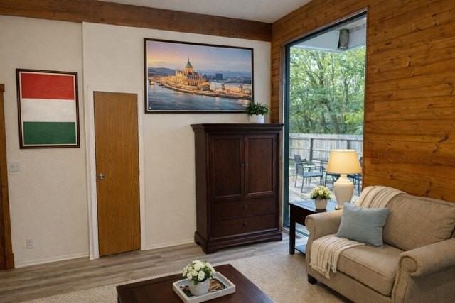 26915 N Poplar St - Photo 5 of 17