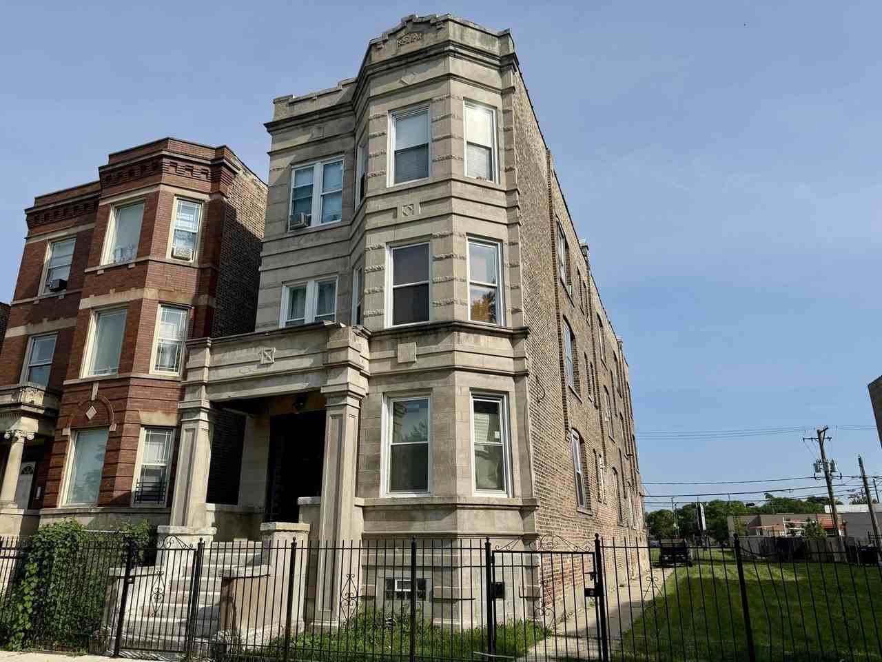 3512 W 12th Pl Unit 1r #1R - Photo 2 of 13