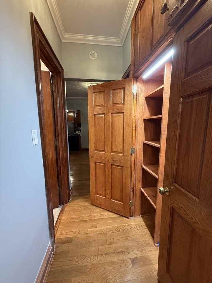 5300 S Shore Dr Apt 2 #2 - Photo 5 of 7