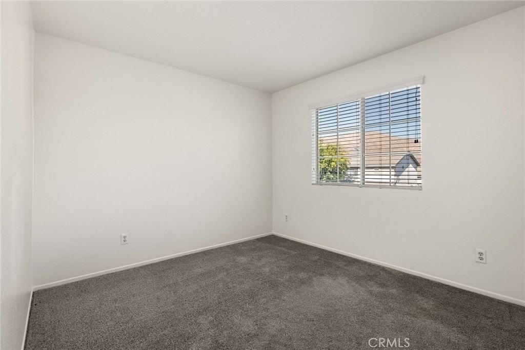 6011 Matheson Dr - Photo 7 of 10