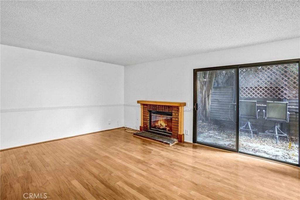 1110 Strawberry Ln - Photo 6 of 30