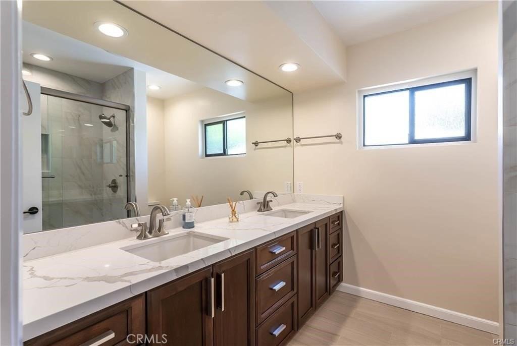 3913 Bon Homme Rd - Photo 7 of 22