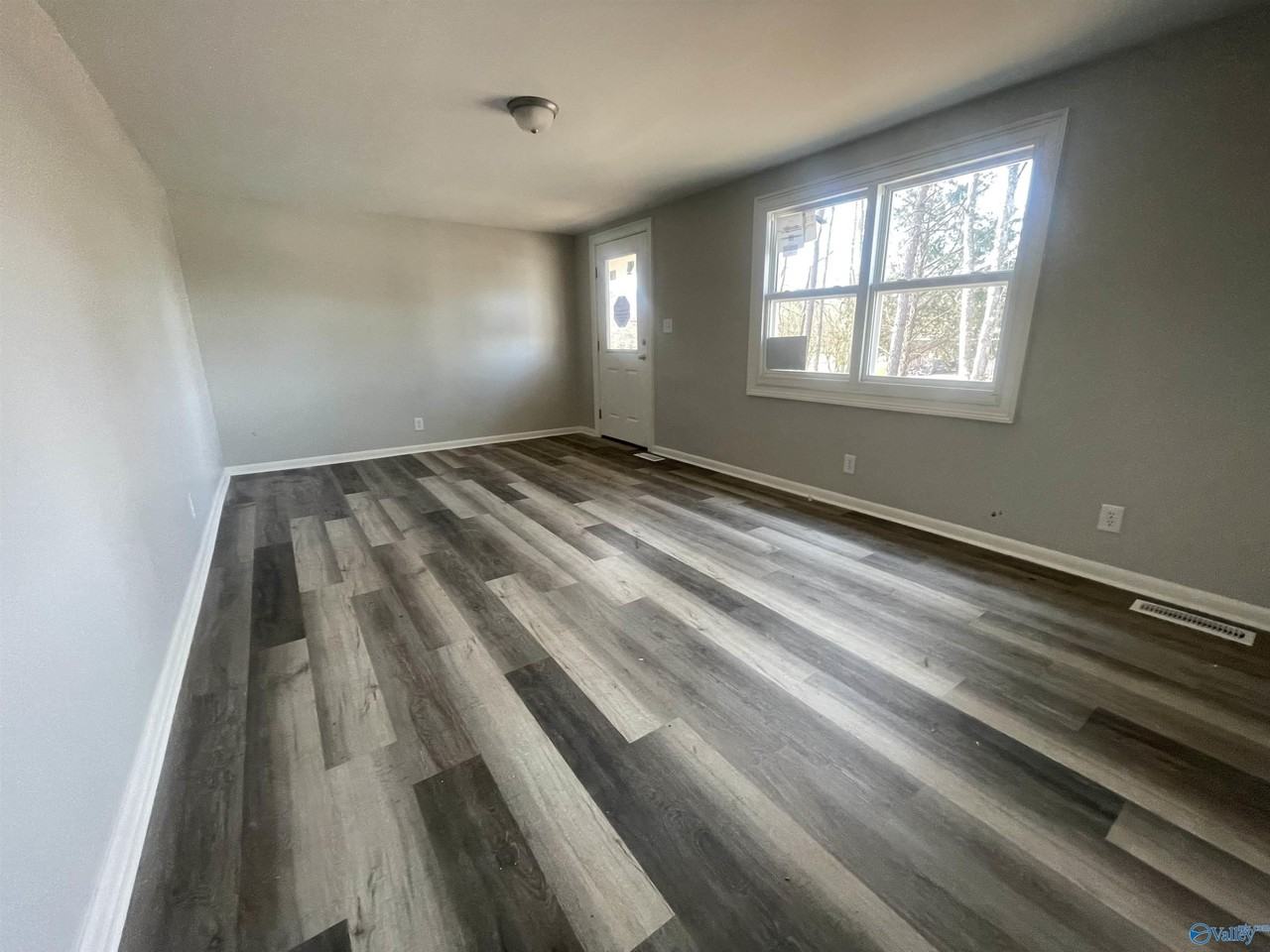 76 Dry Creek Cove Rd - Photo 4 of 15