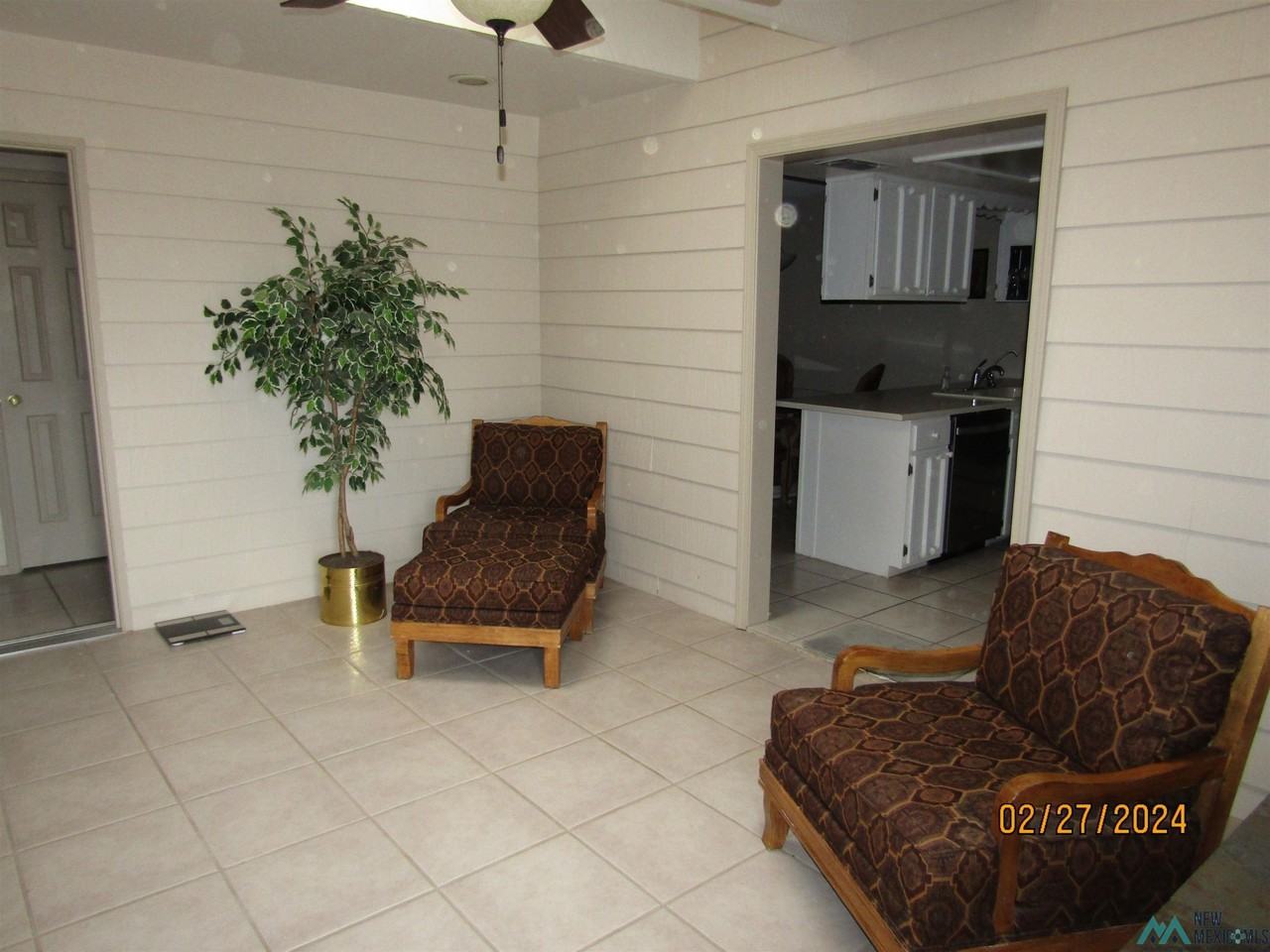 1913 Villa Dr - Photo 4 of 20